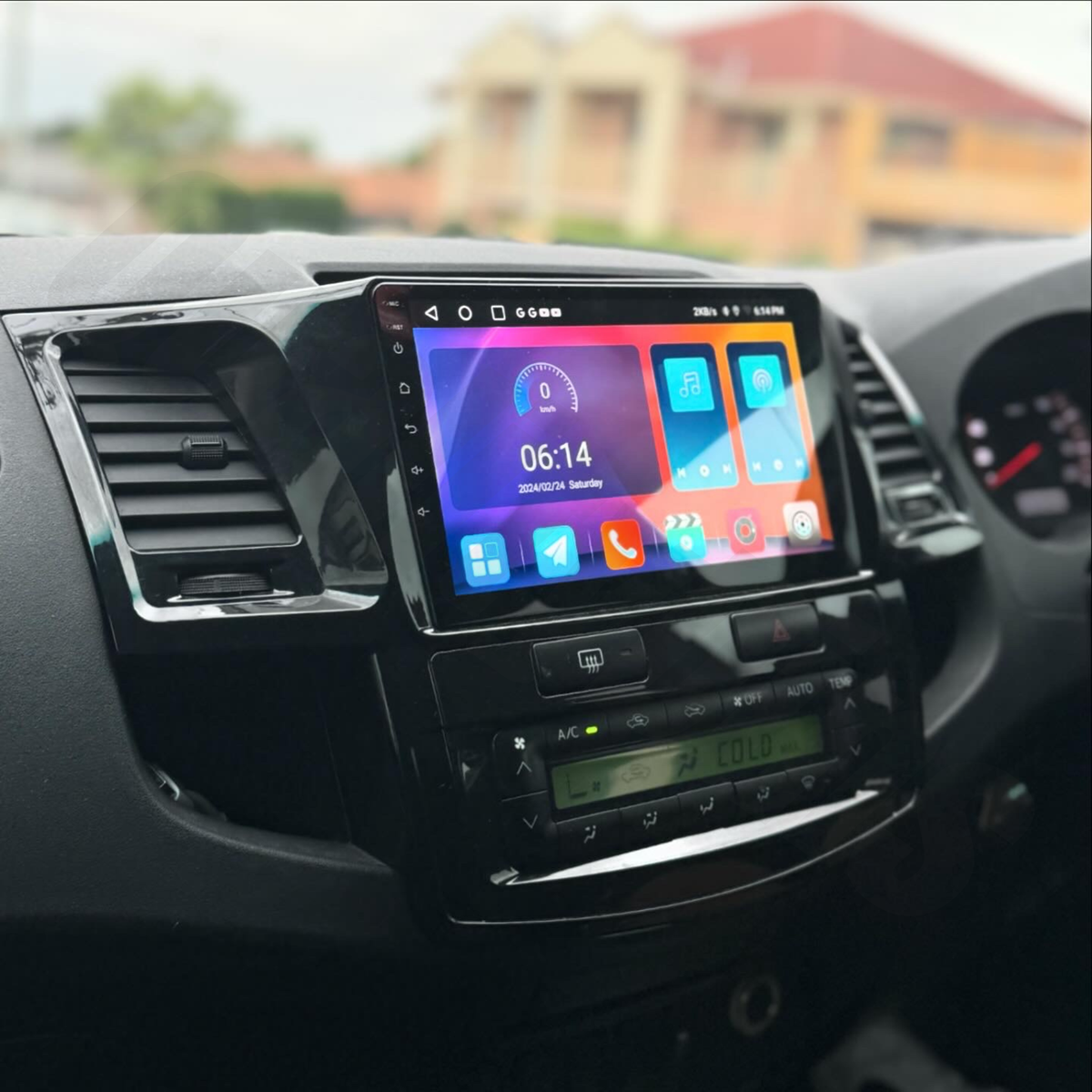 Toyota Hilux N70 2005-2015 | Apple CarPlay & Android Auto Head Unit Upgrade Kit