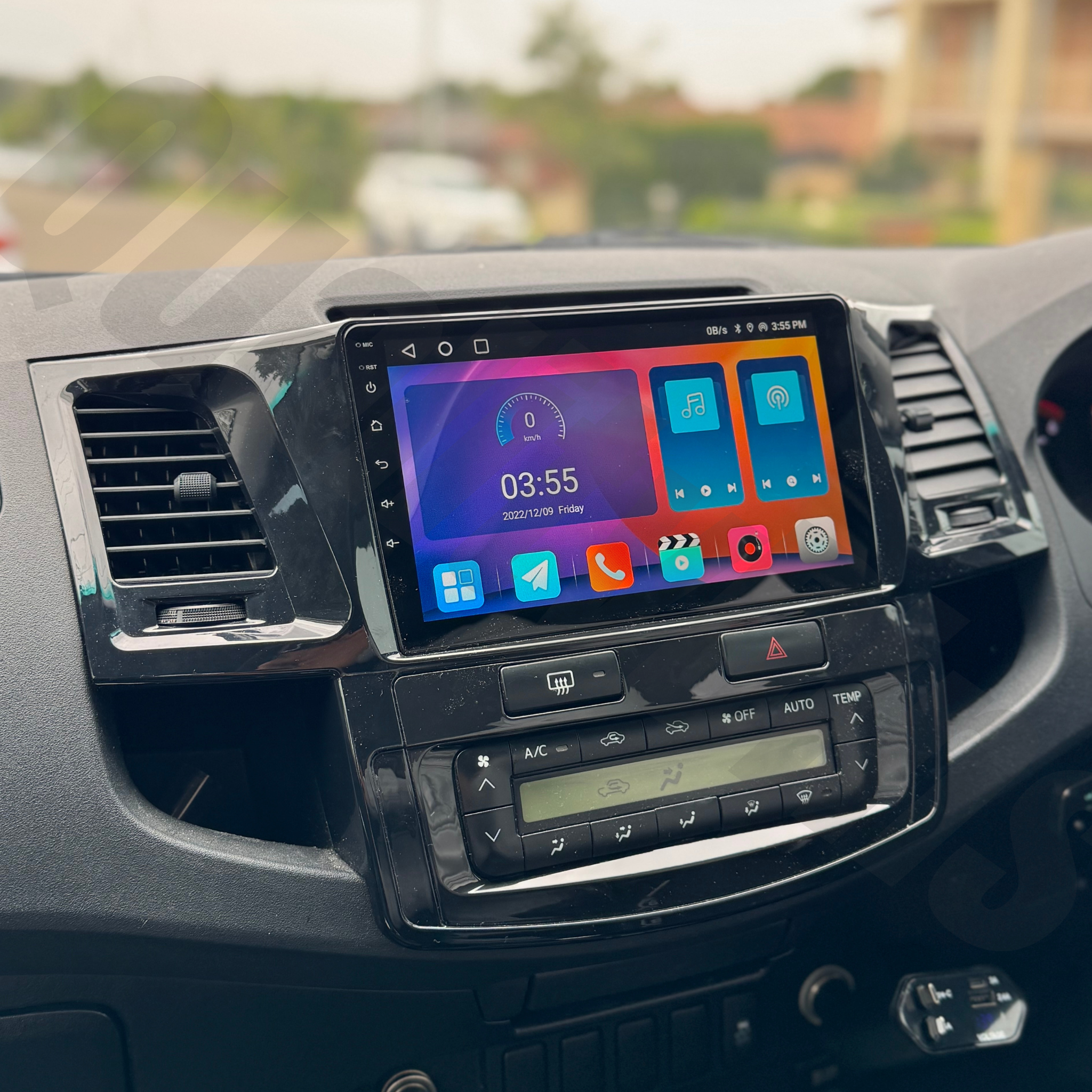 Toyota Hilux N70 2006-2015 | Apple CarPlay & Android Auto Head Unit Upgrade Kit