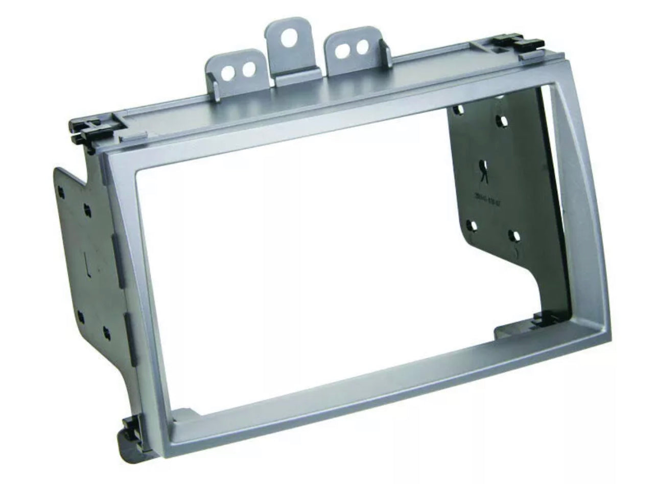 Hyundai i20 2009-2012 - 7 Inch Facia Kit