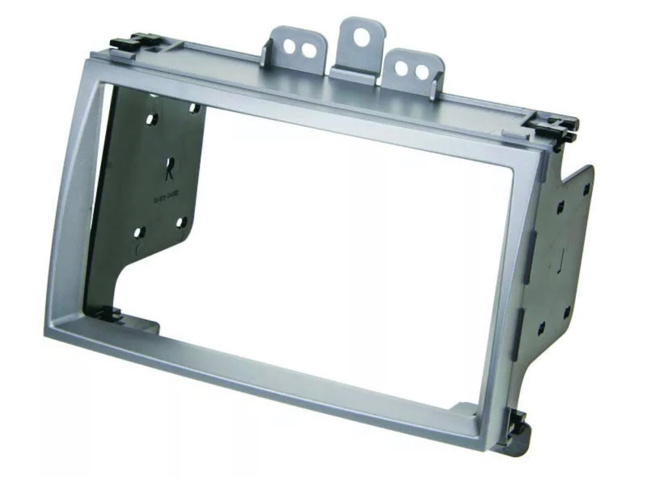 Hyundai i20 2009-2012 - 7 Inch Facia Kit