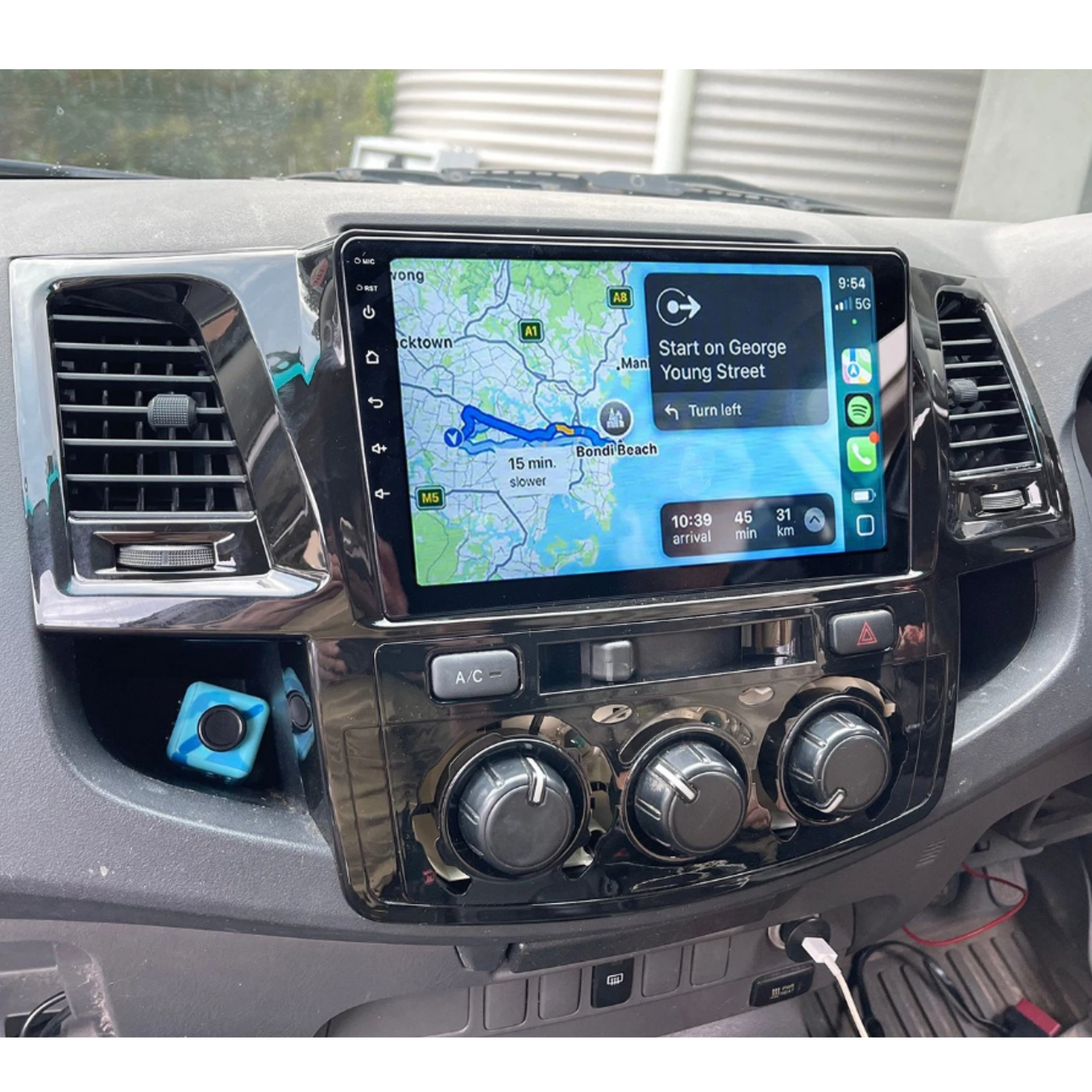 Toyota Hilux N70 2006-2015 | Apple CarPlay & Android Auto Head Unit Upgrade Kit