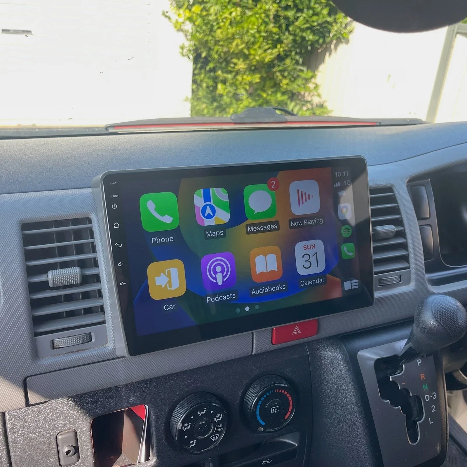 Toyota HiAce 2004-2018 | Apple CarPlay & Android Auto Head Unit Upgrade Kit