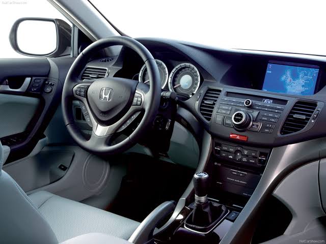 Honda Accord 2008-2015 7 Inch Facia Kit